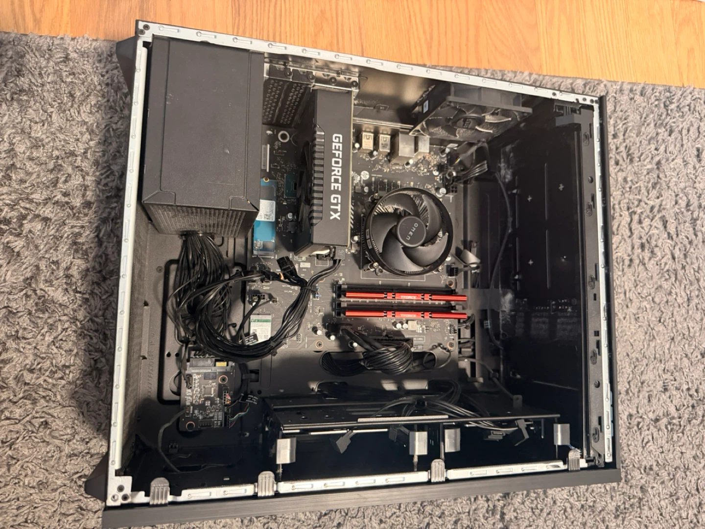 HP OMEN Gaming Desktop PC RTX 3060 - photo 3