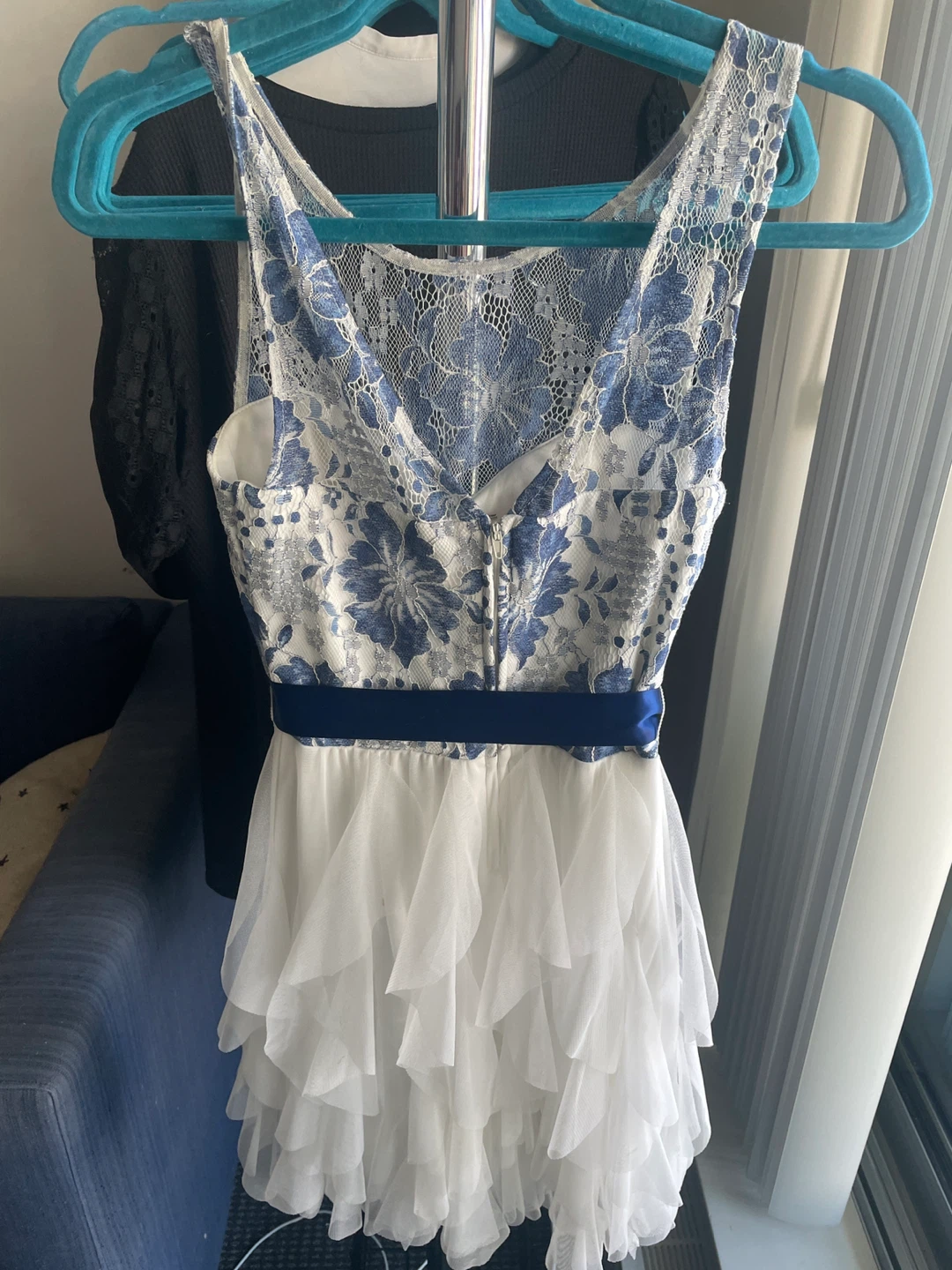 Le Chateau Party Dress - photo 2