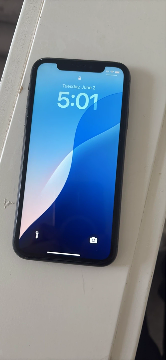 Apple iPhone 11 - Black 64gb - photo 2