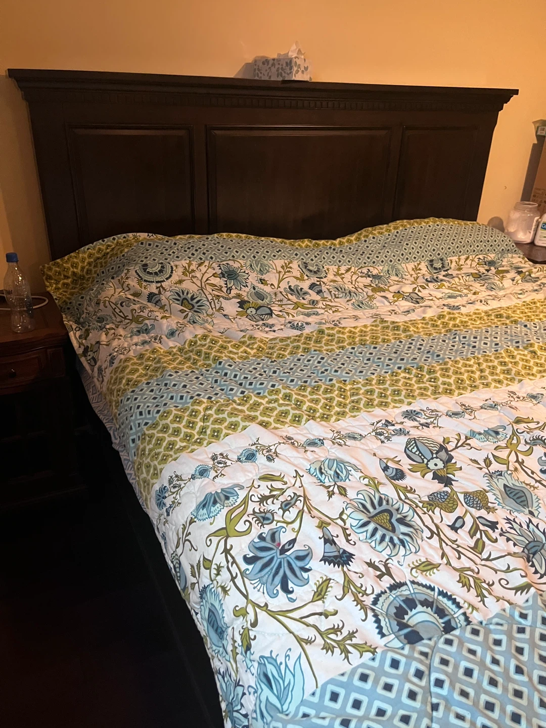 King size bed frame(bottom drawer included) - photo 2