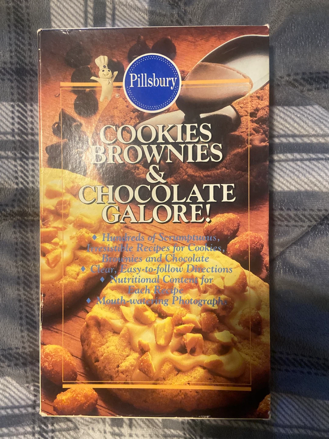 Pillsbury Cookies Brownies and Chocolate Cookbooks