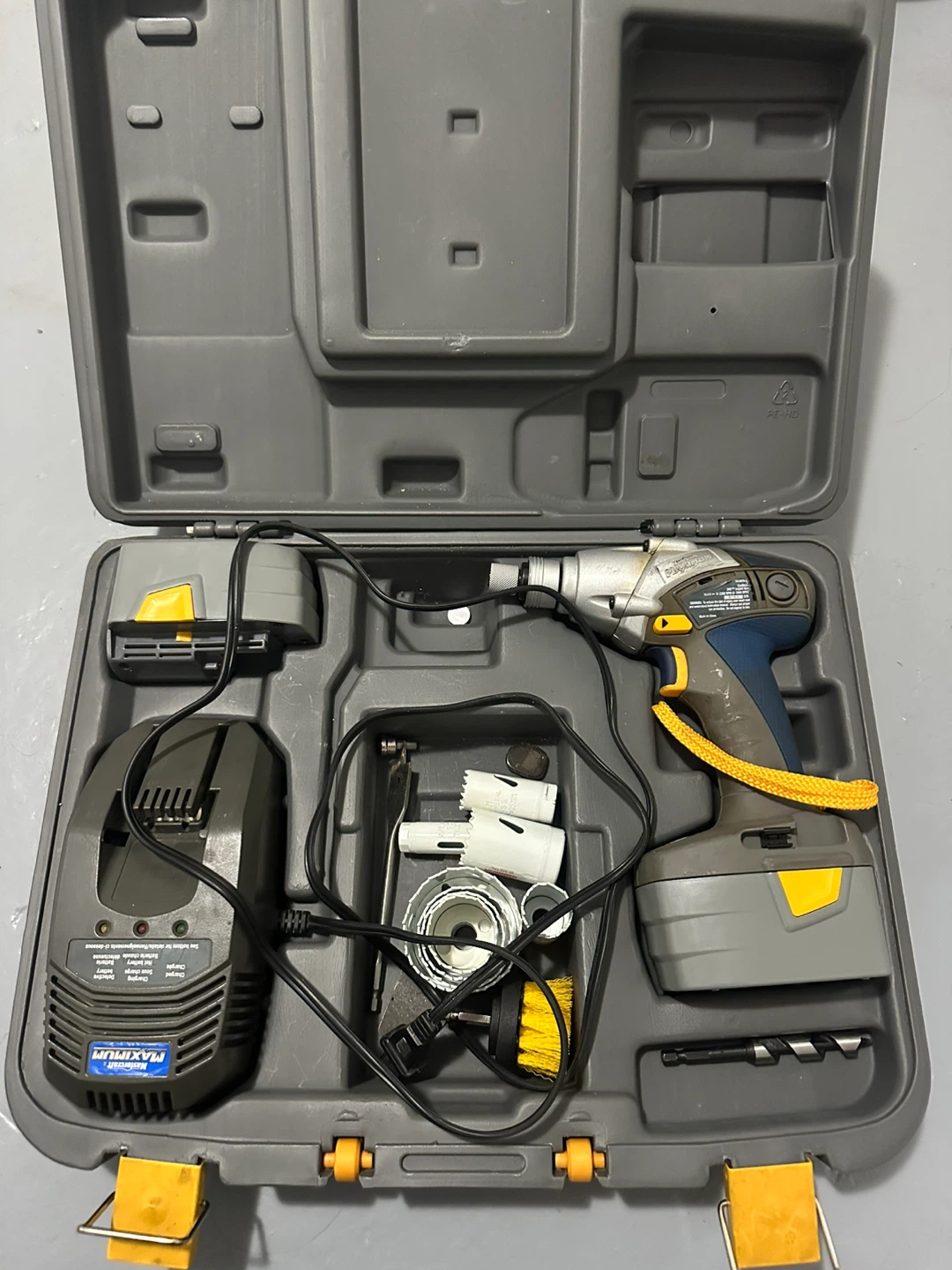 Maximum Cordless Drill with Hole Saw Kit - photo 2