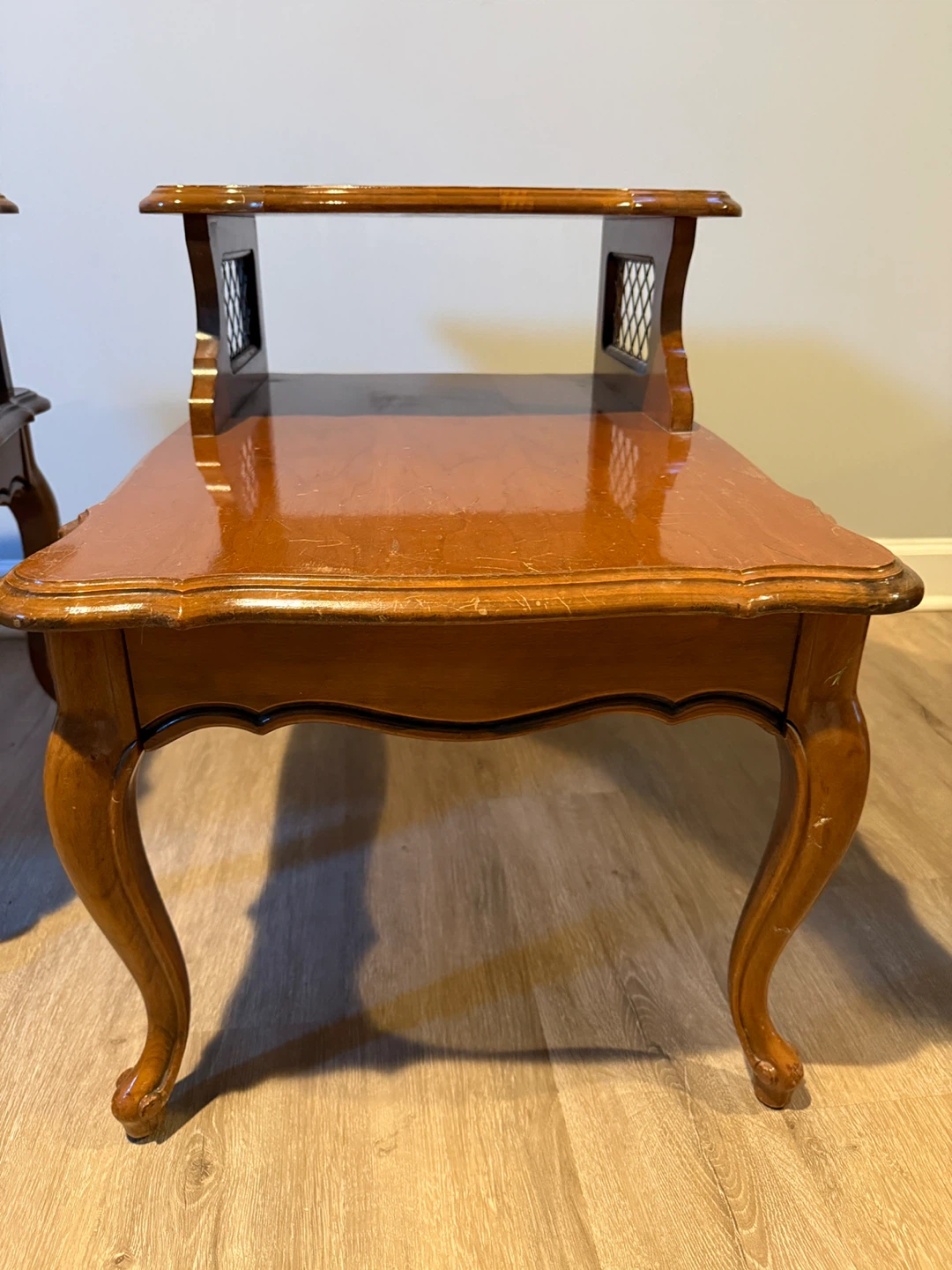 Solid wood Vintage Tiered Side Tables (Set of 2) - photo 3