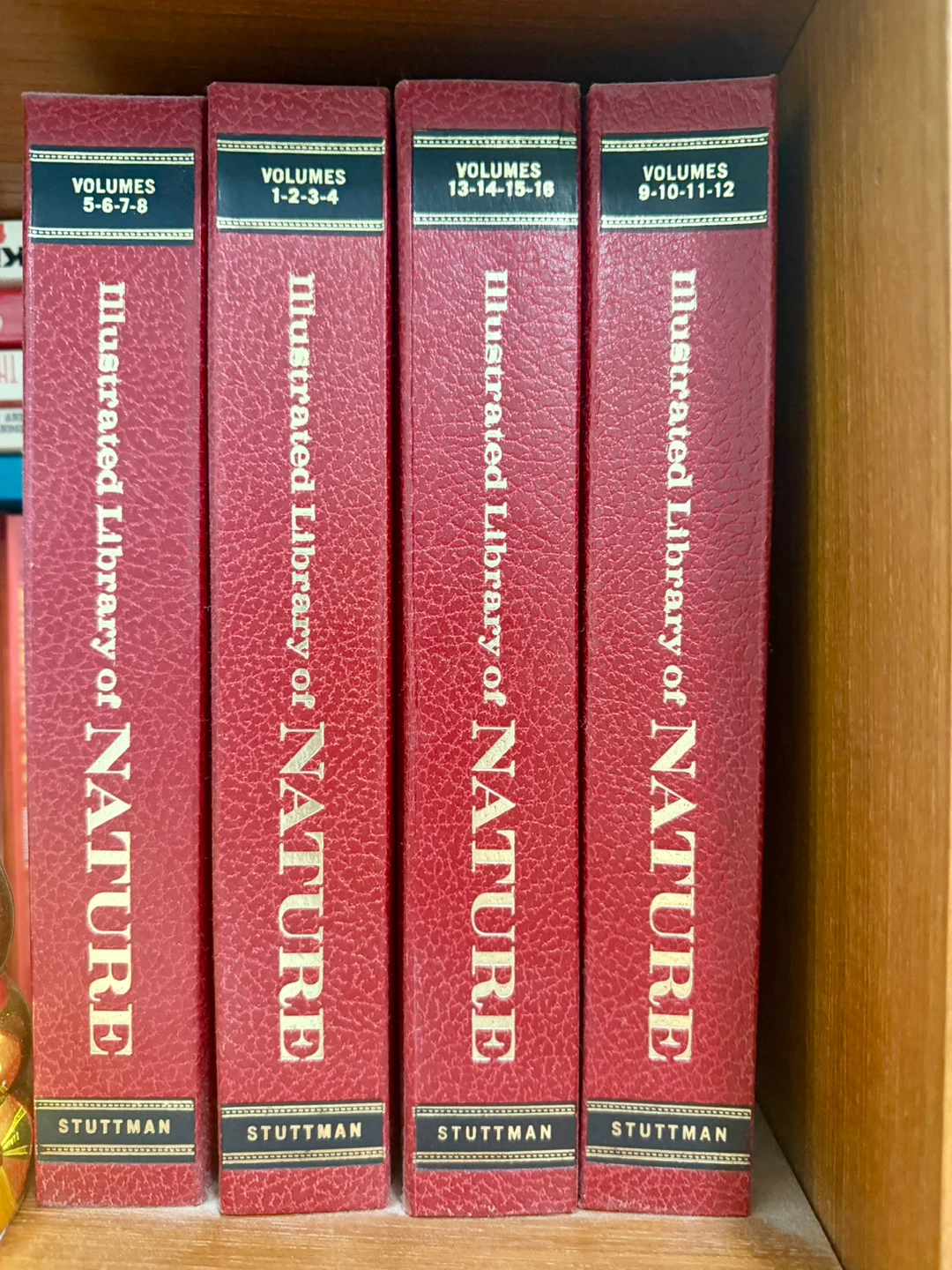 Encyclopaedia Britannica set - photo 4