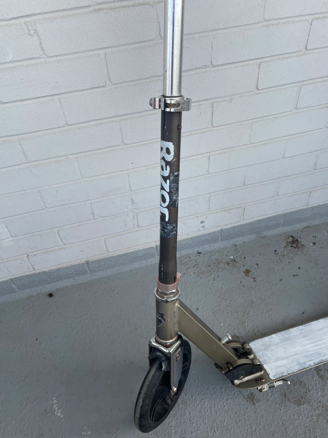 🛴 Razor Scooter (Big Wheels) - As Is 🛹 - photo 3