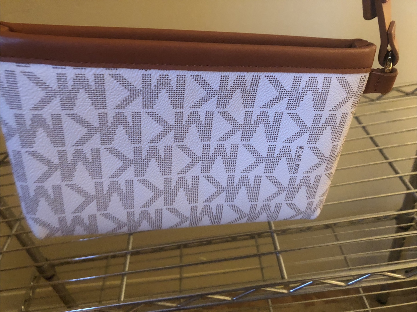 Michael Kors White Monogram Crossbody Bag - photo 3