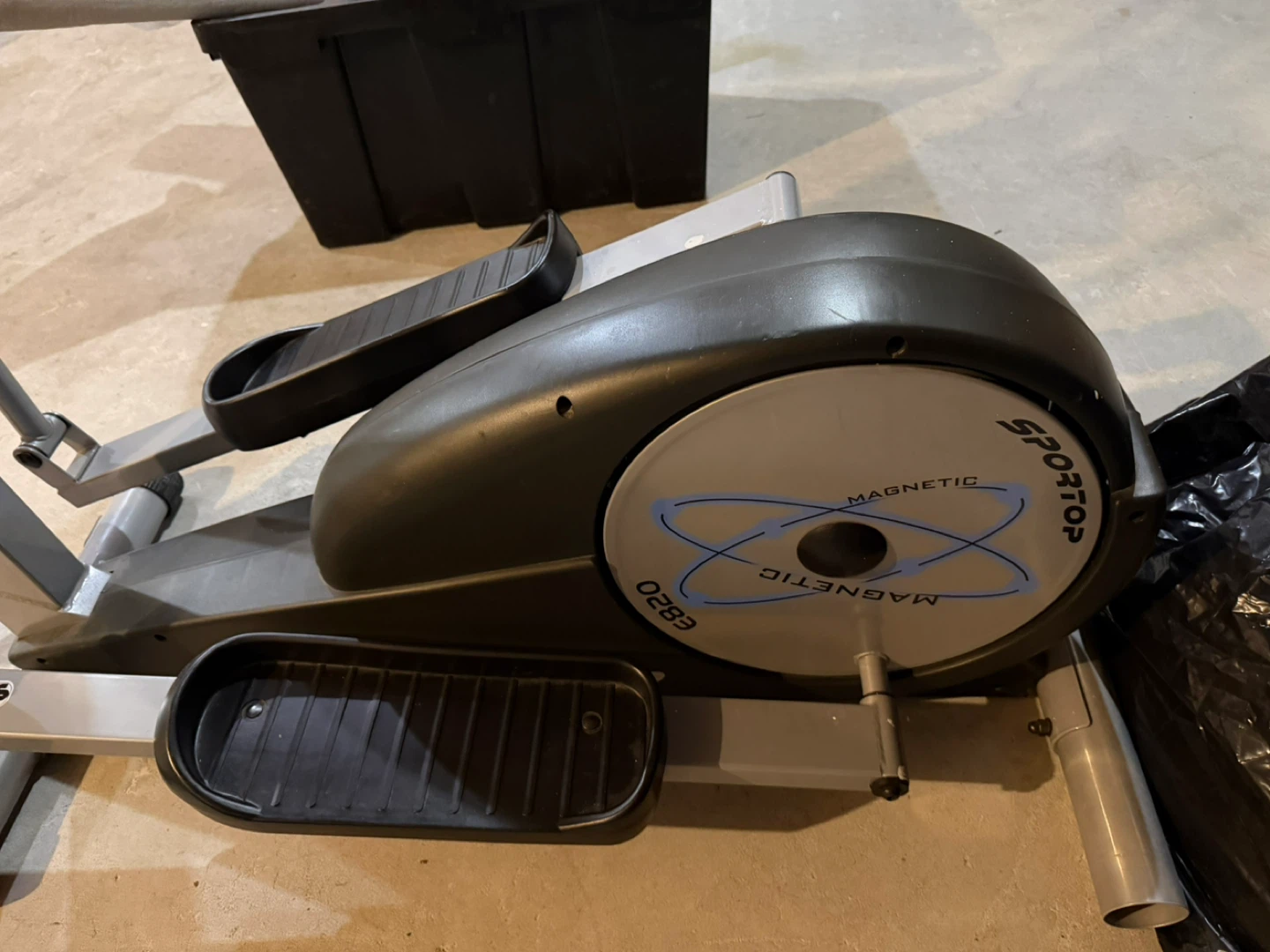 Sportop E820 Magnetic Elliptical - photo 2