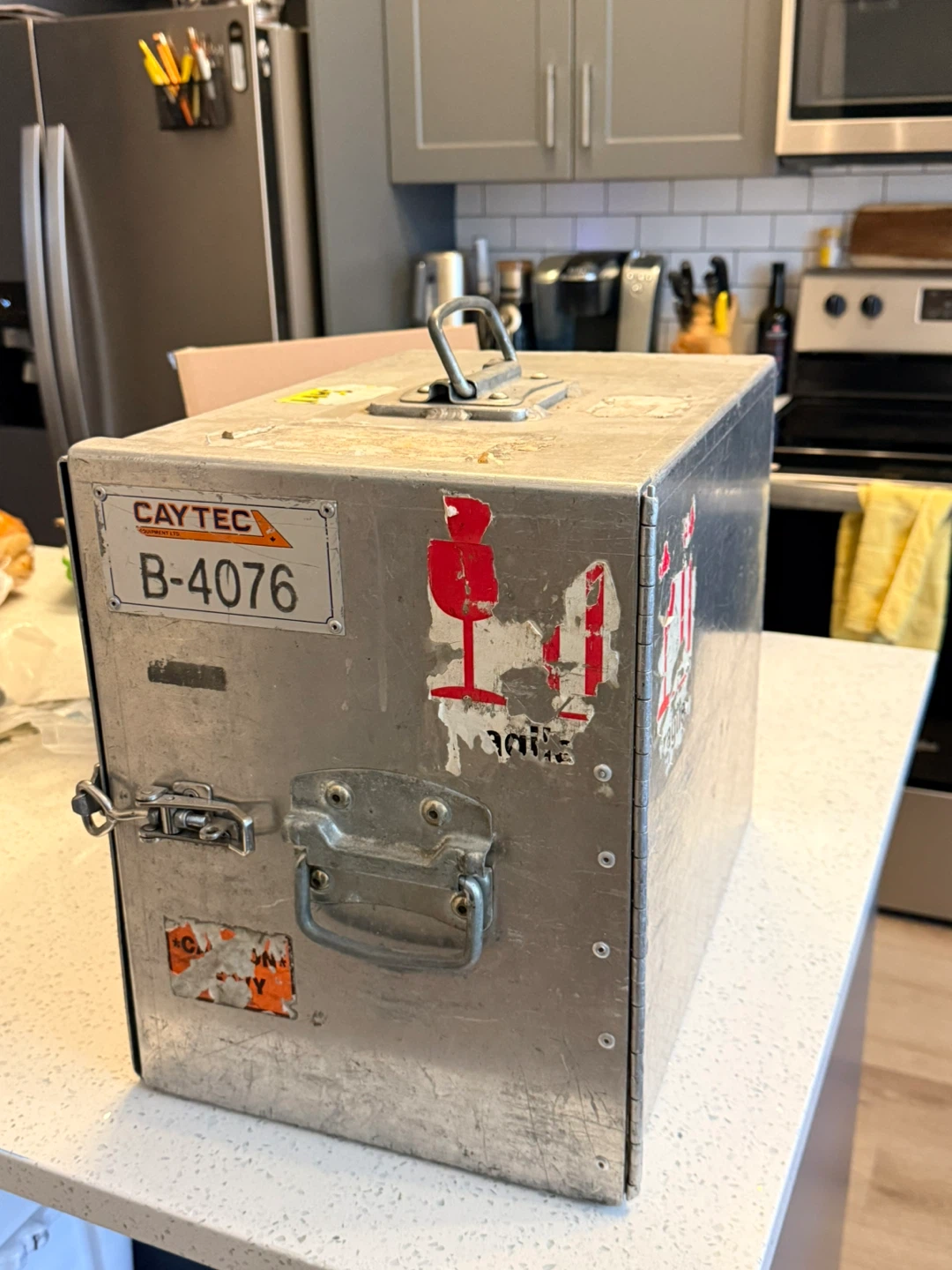 Aircraft drink box with Drawers