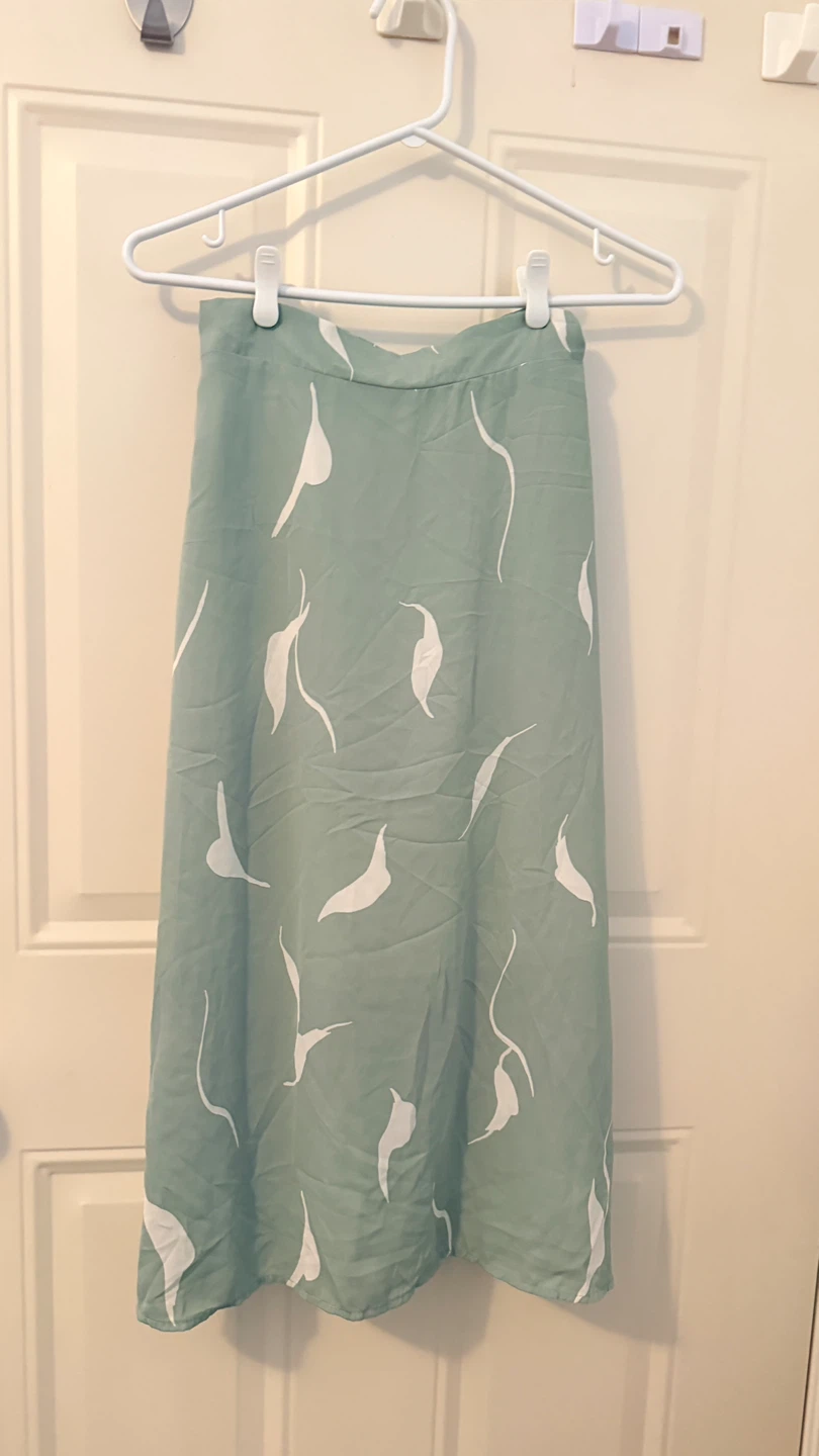 Sage Green Floral Print. Size S - photo 2