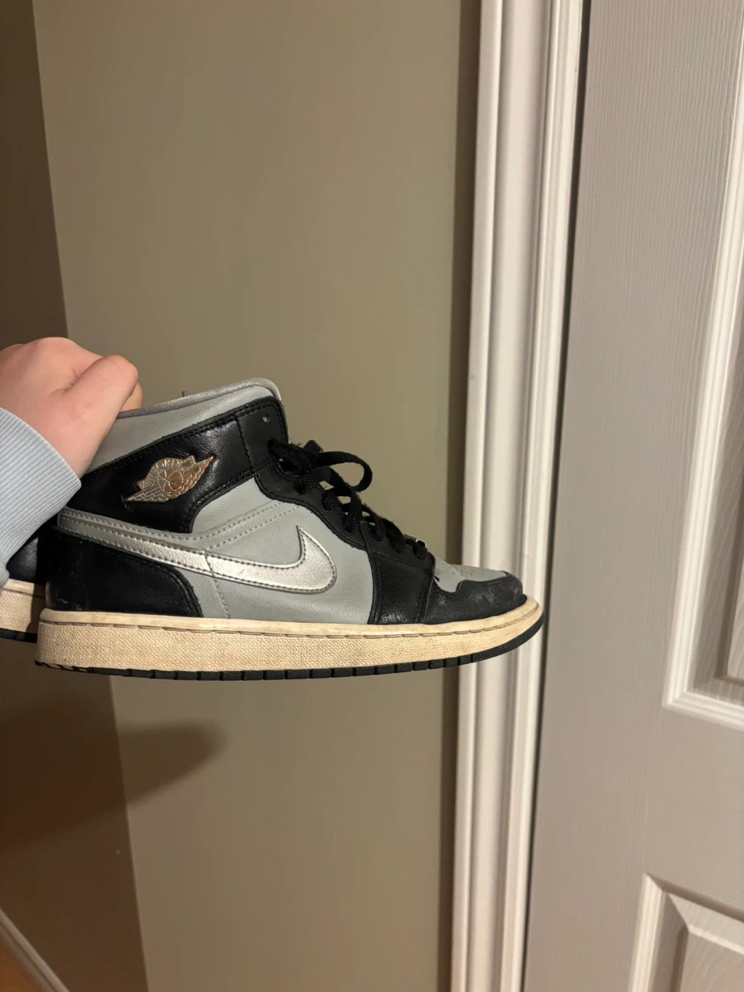Nike Air Jordan 1 Mid Grey Black