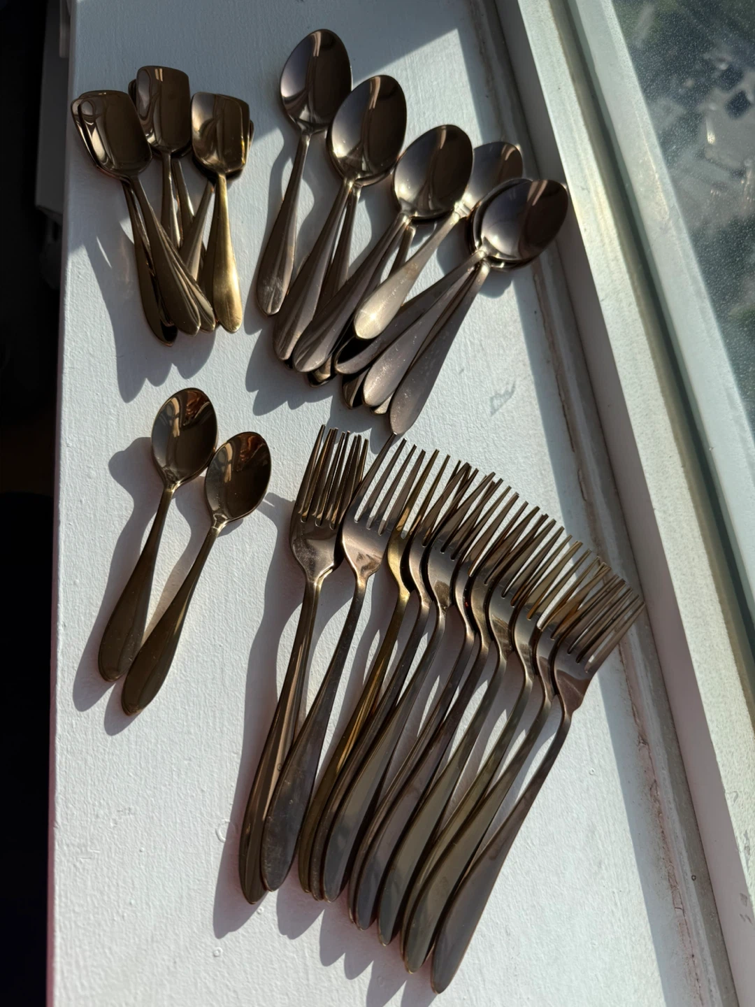 Copper Stainless Steel Flatware Set 40 Pieces Forks Spoons
