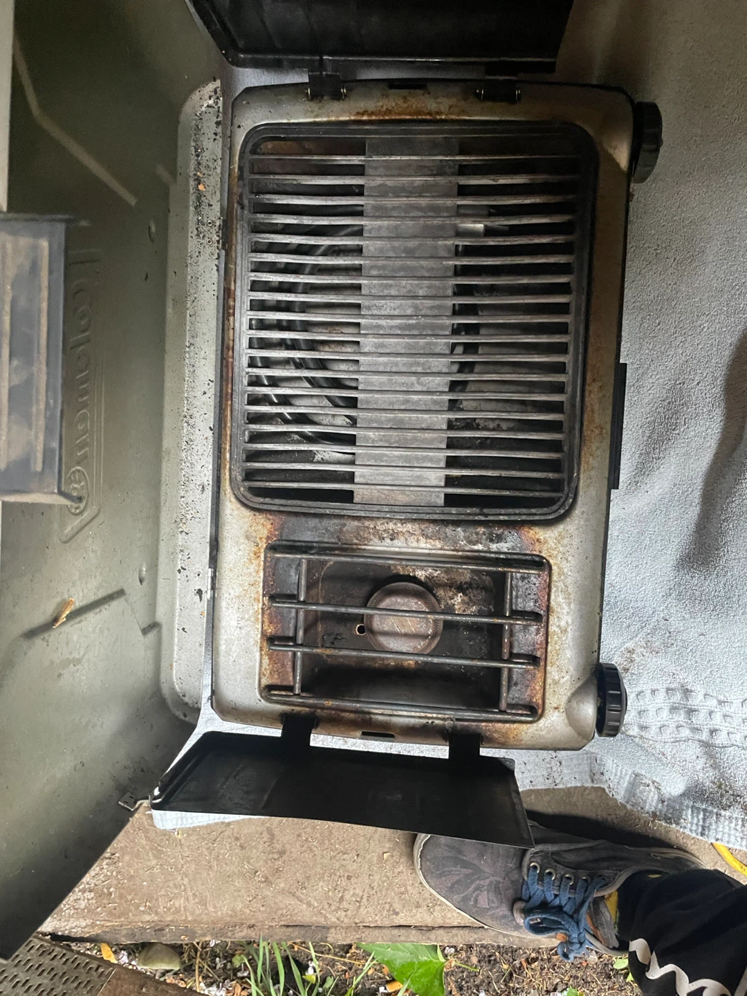 NEED GONE TODAY Coleman Portable Propane Stove with Hose - photo 2