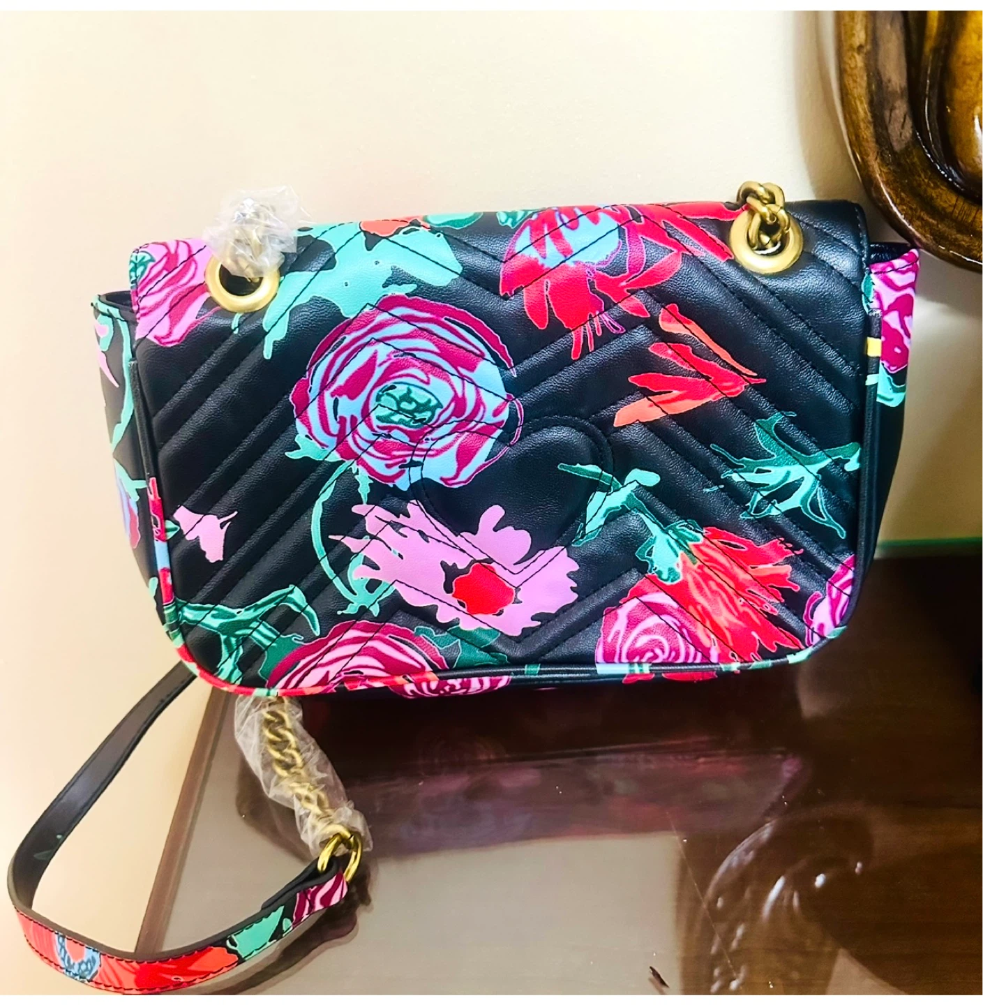 Brand New With Tags Floral Shoulder Bag - photo 3