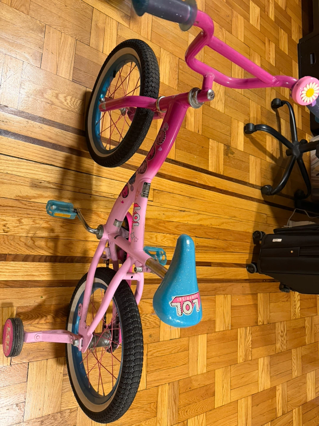 LOL Surprise Kids Bike with Helmet and Pads - photo 2