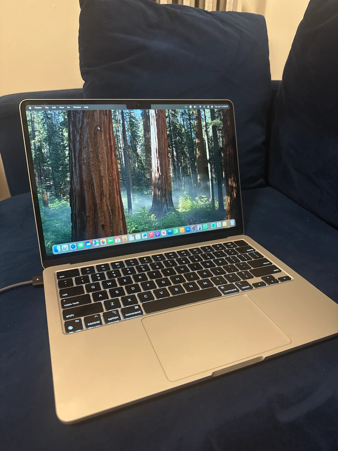 Apple MacBook Pro Laptop - photo 4