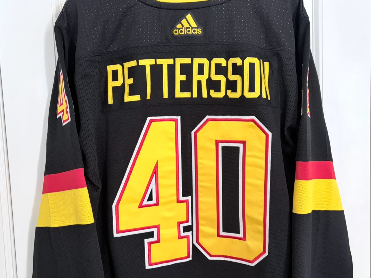 Adidas Vancouver Canucks Pettersson Black Skate 1.0 Jersey 54 - photo 5