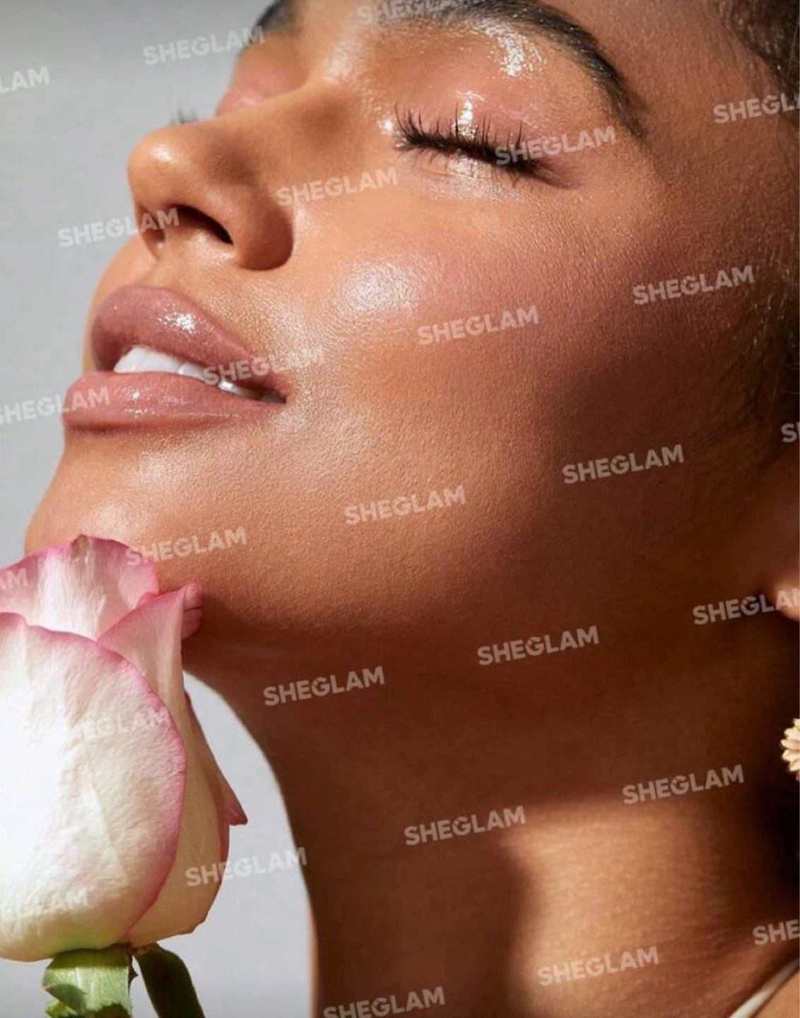 SHEGLAM Power Bouquet Lip Gloss – Sunny Sands / Freesia - photo 4