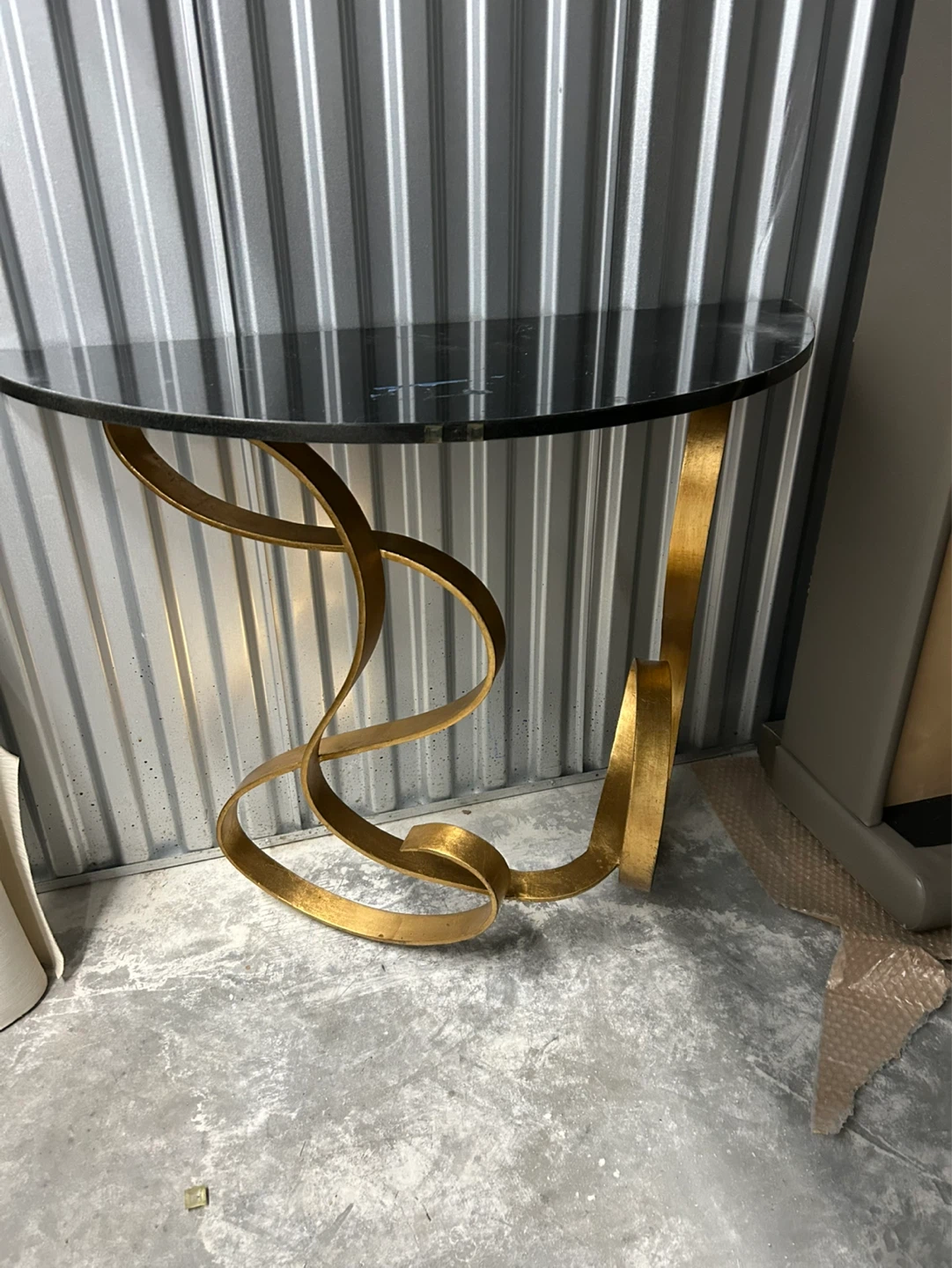 Gold Swirl Console Table with Round Glass Top - photo 2