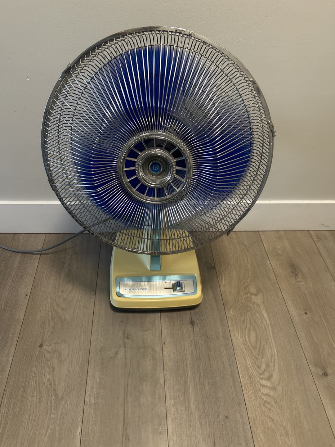 Electrohome Fan