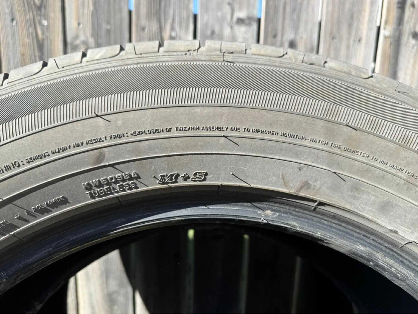 Sumitomo Encounter HT Tires (Set of 4) - 275/60R20 - photo 4