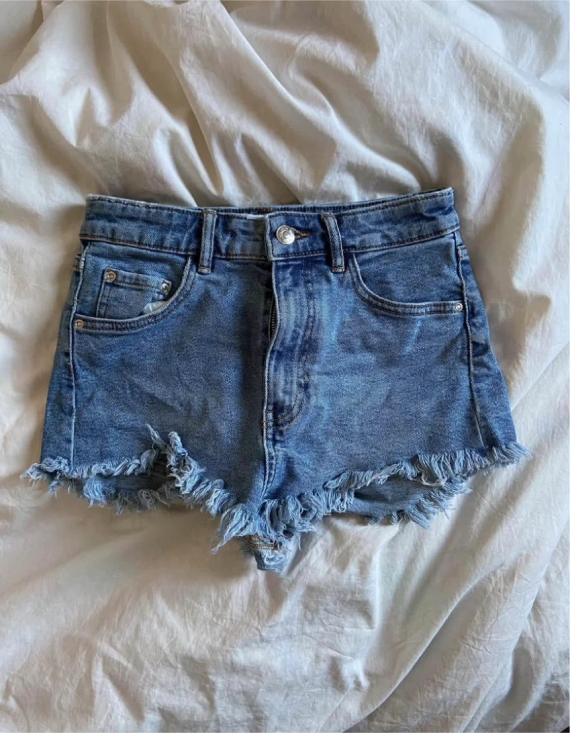 Zara Denim Shorts (size 24)