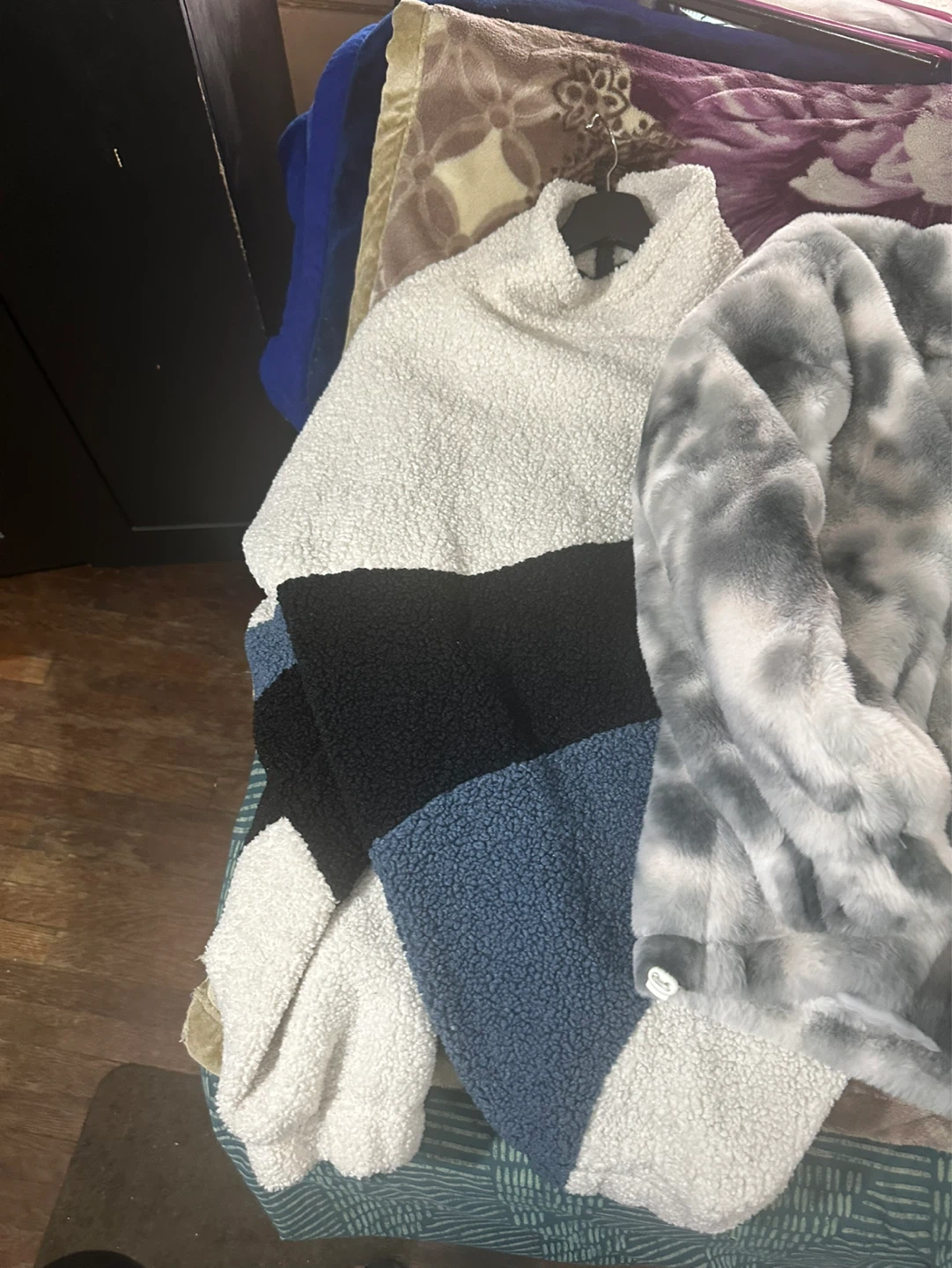 Color Block Sherpa Fleece Jacket - photo 4
