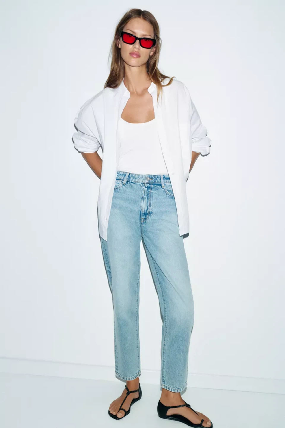 Zara Mom Jeans (Size 02)