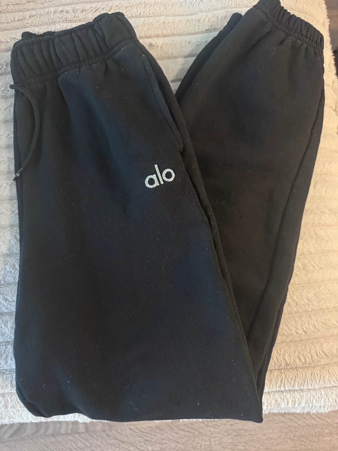 Alo Yoga Black Sweatpants -size small