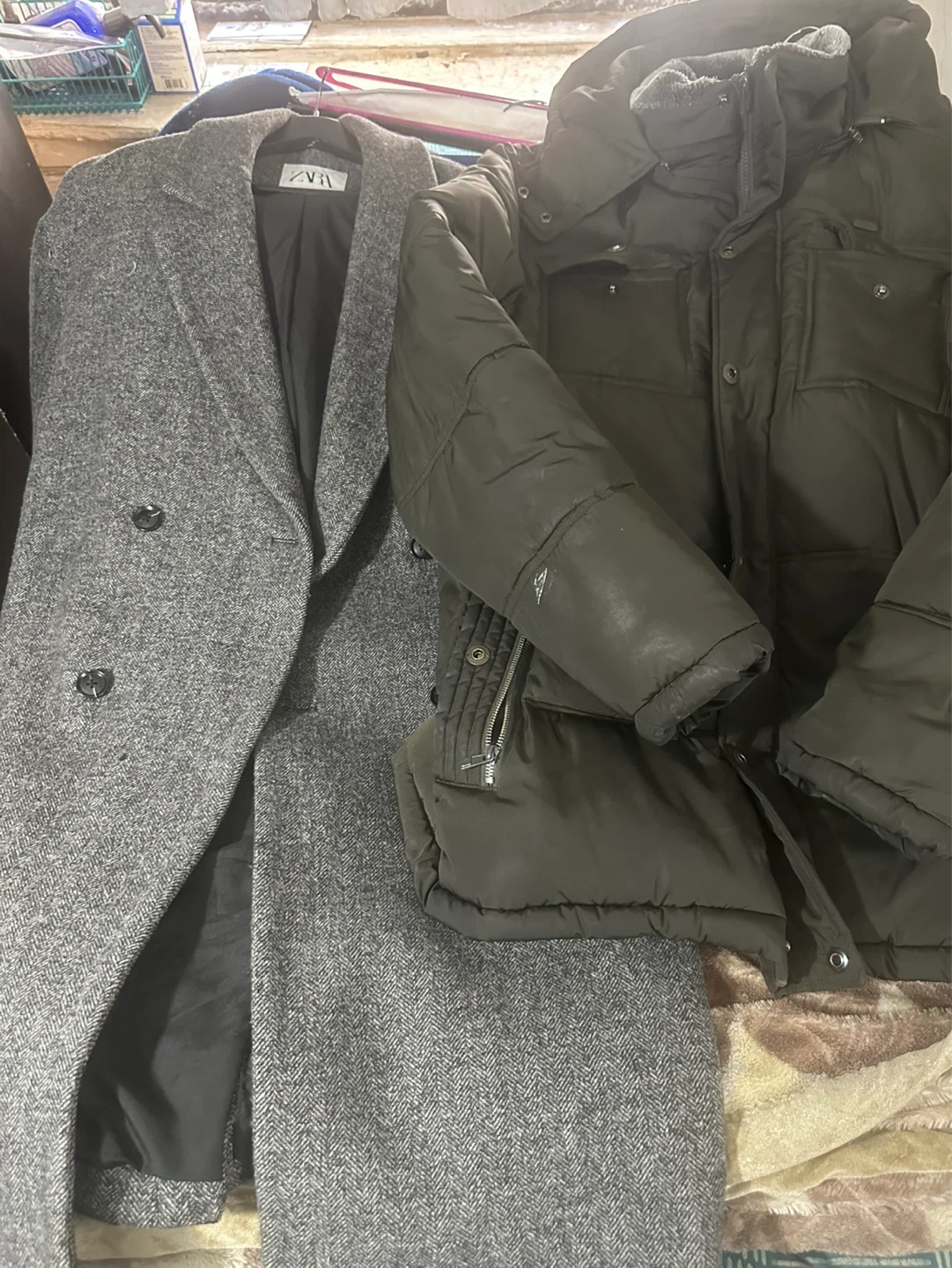 ZARA Grey Tweed Coat & Black Puffer Jacket - photo 3