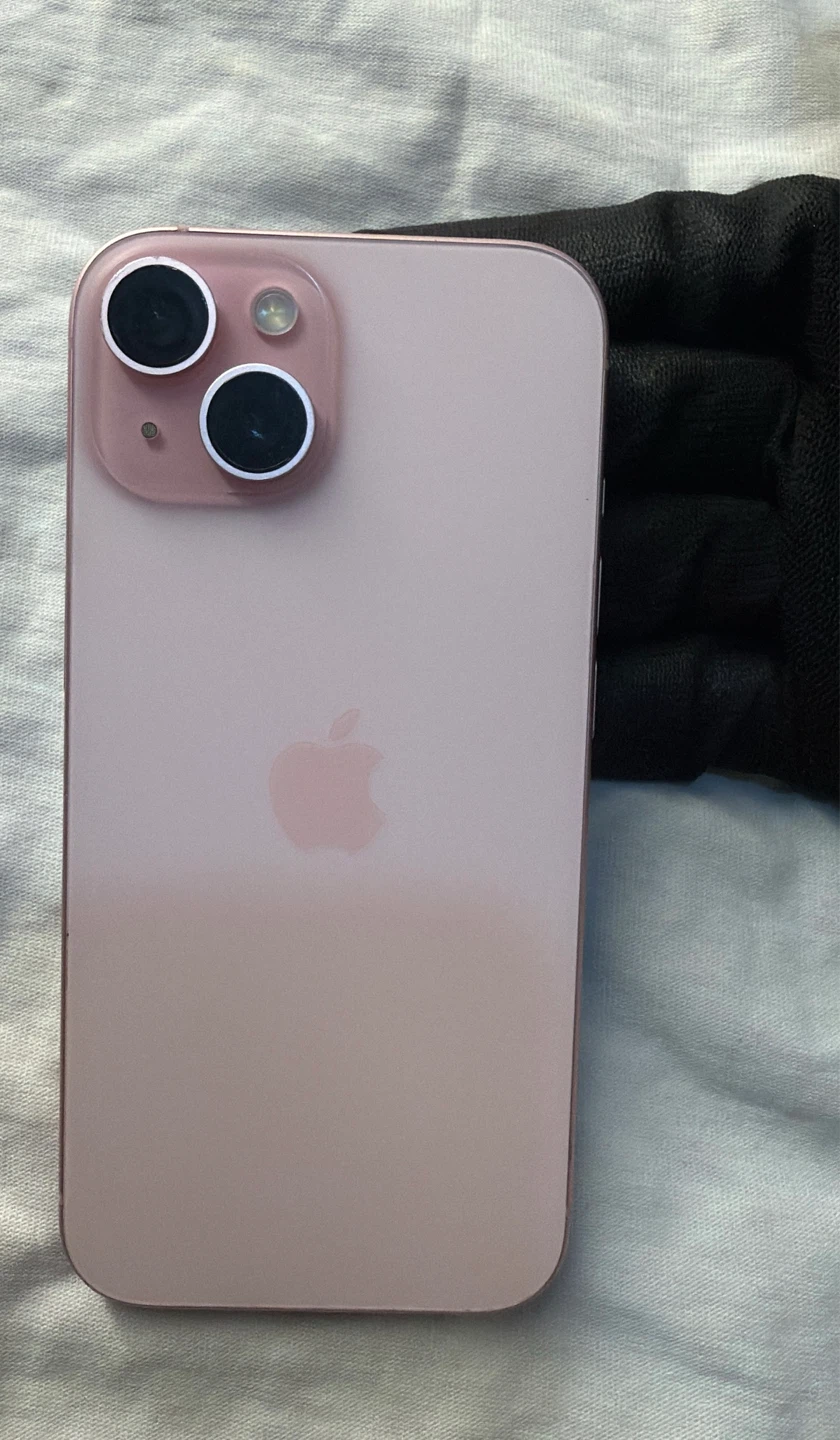 iPhone 15