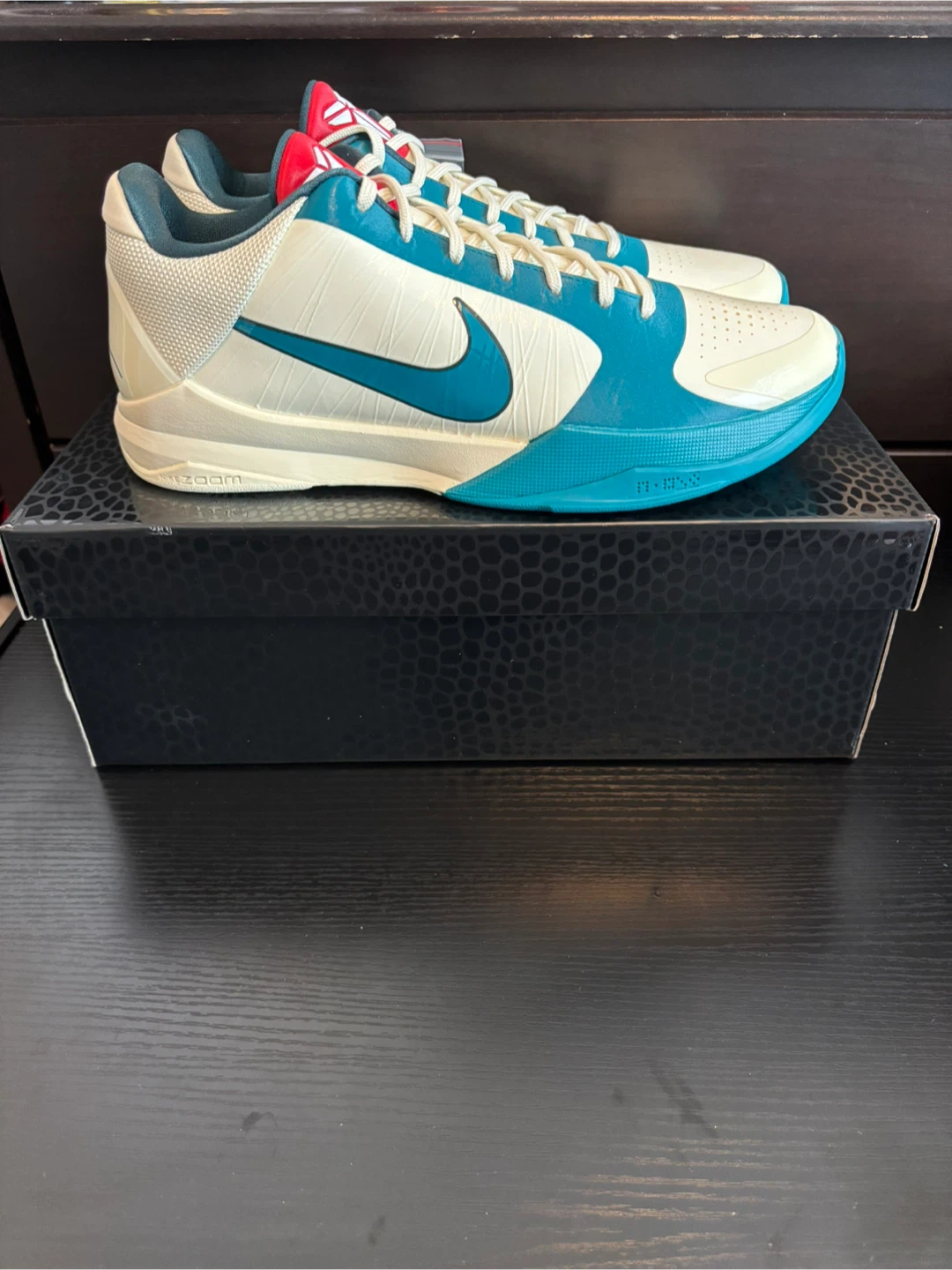 Kobe 5 Caitlin Clark size 13 - photo 3