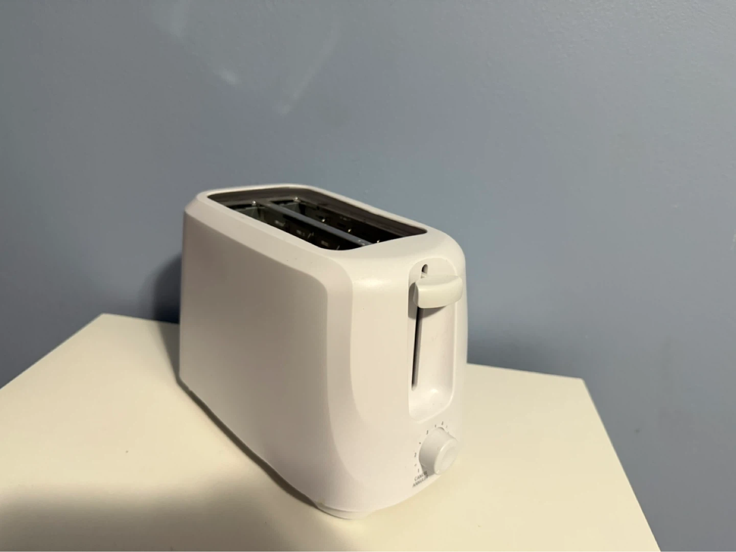 White 2-Slice Toaster