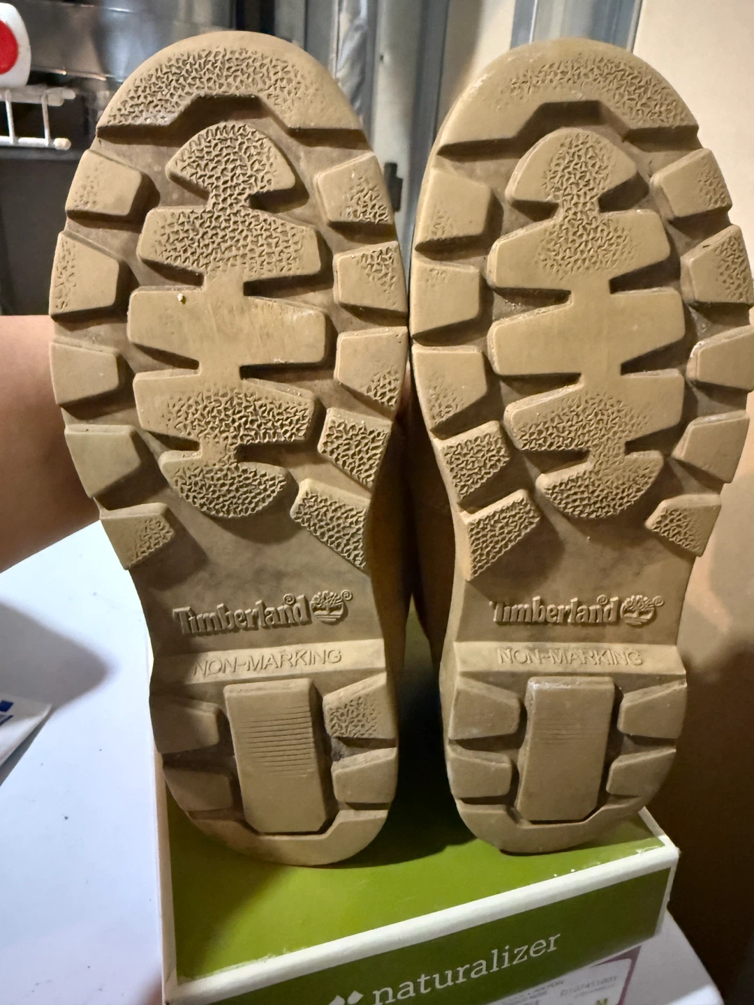 Timberland Boots - Size Mens 6.5/ womens 7.5 - photo 4