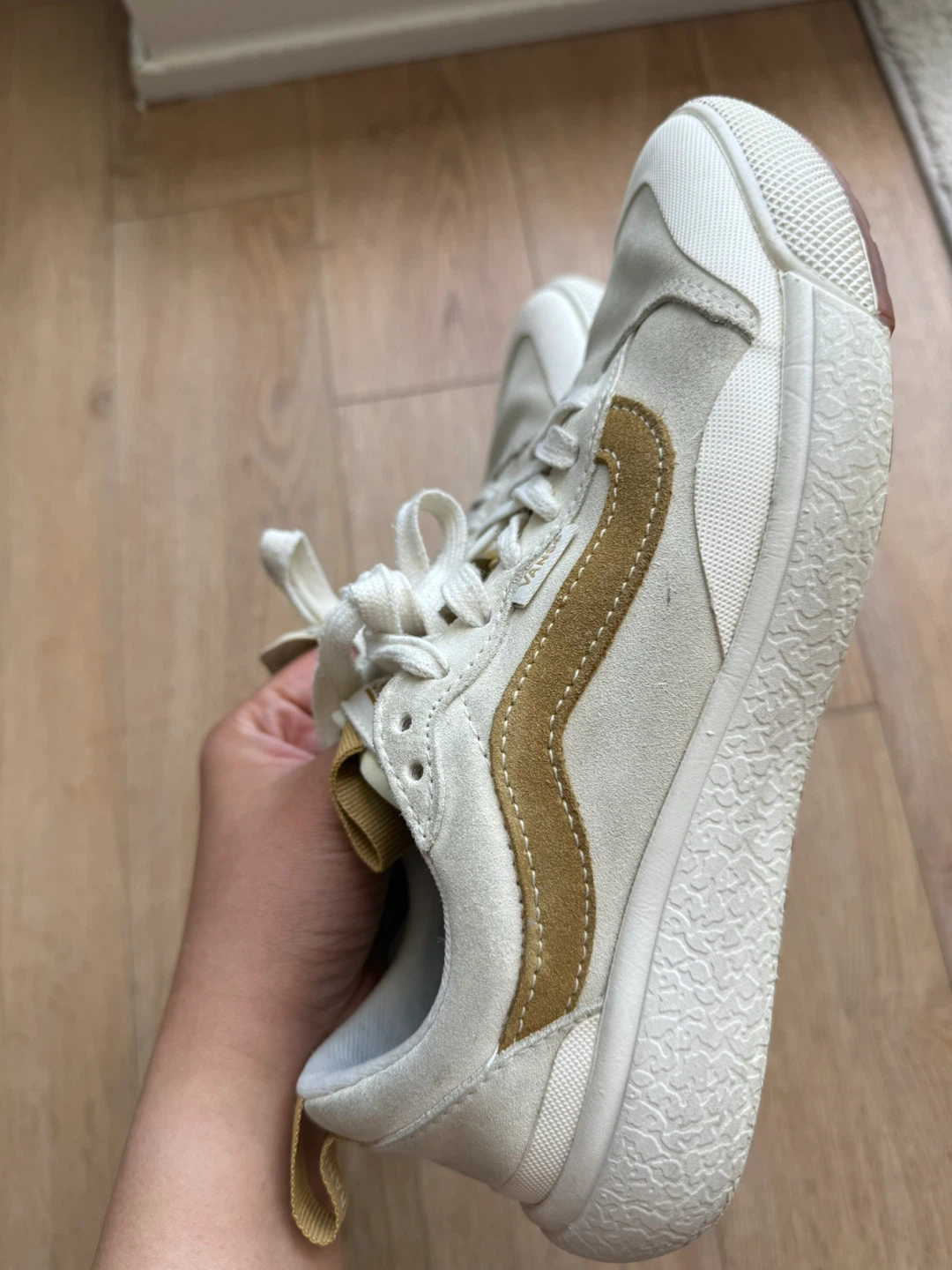 Vans Ultrarange EXO sneakers