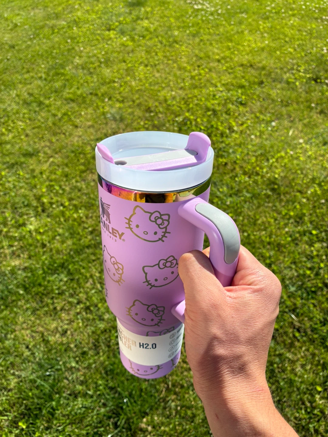 Hello Kitty Stanley Cup H2.0 40oz - photo 4