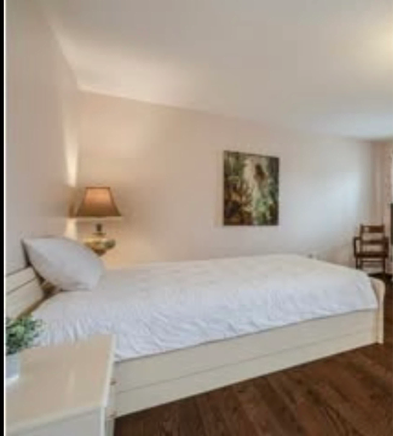 Italian Cream Bedroom Set With New Mattress - photo 5