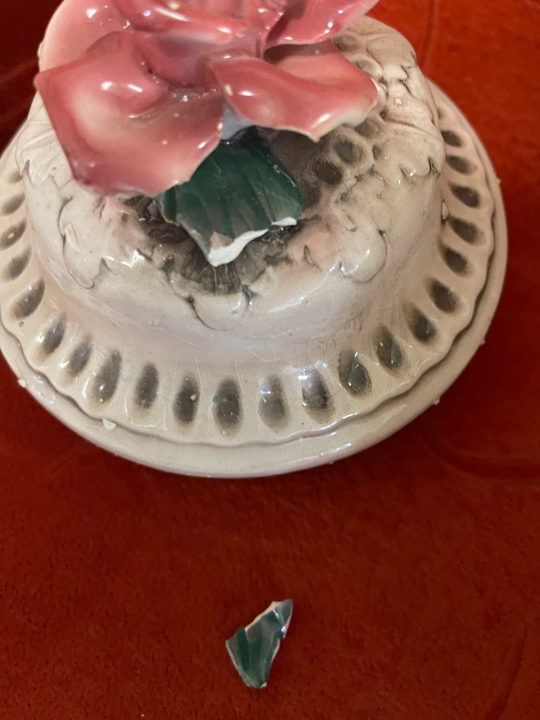 Decorative Ceramic Tureen with Rose Embellishments - photo 4