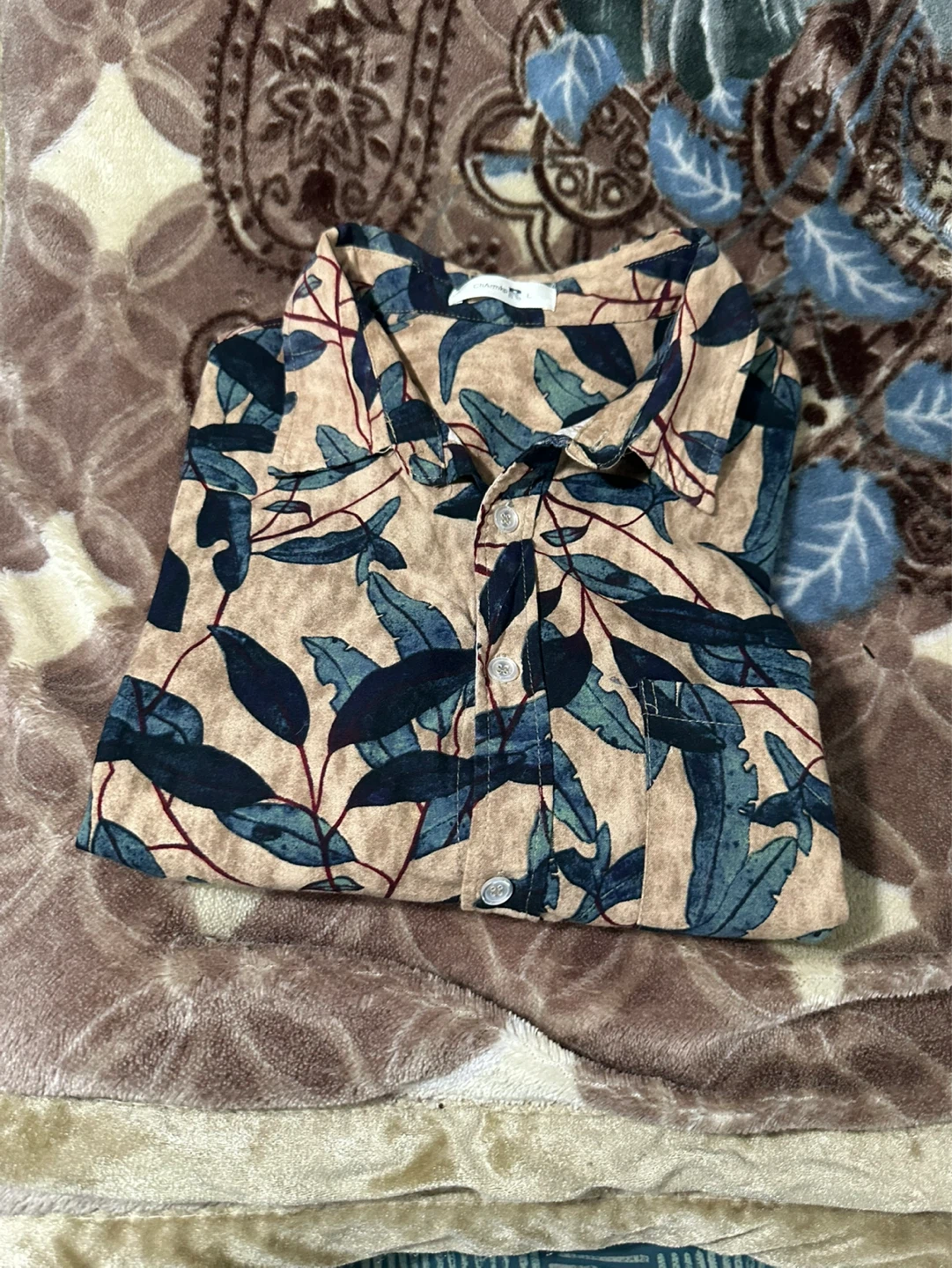 Men's Short Sleeve Button-Up Shirt - photo 2