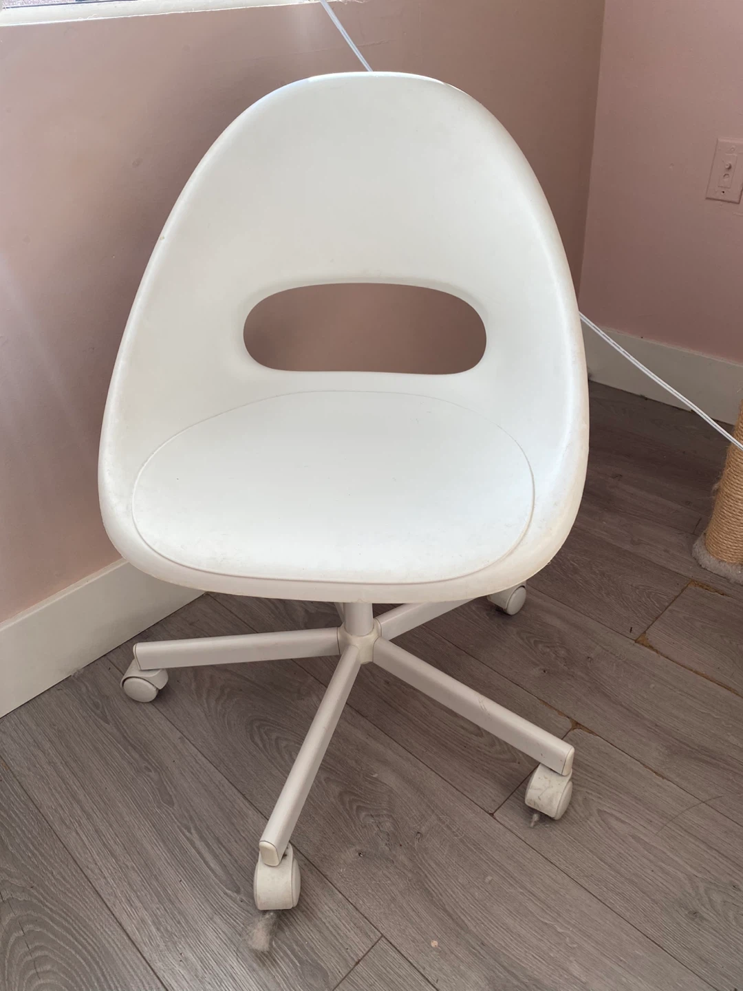 IKEA Rolling / Swivel Desk Chair