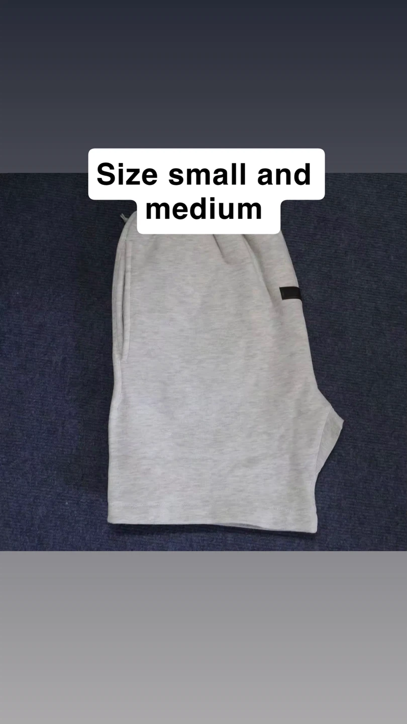 Fear of God Essentials Sweatshorts  (S/M)