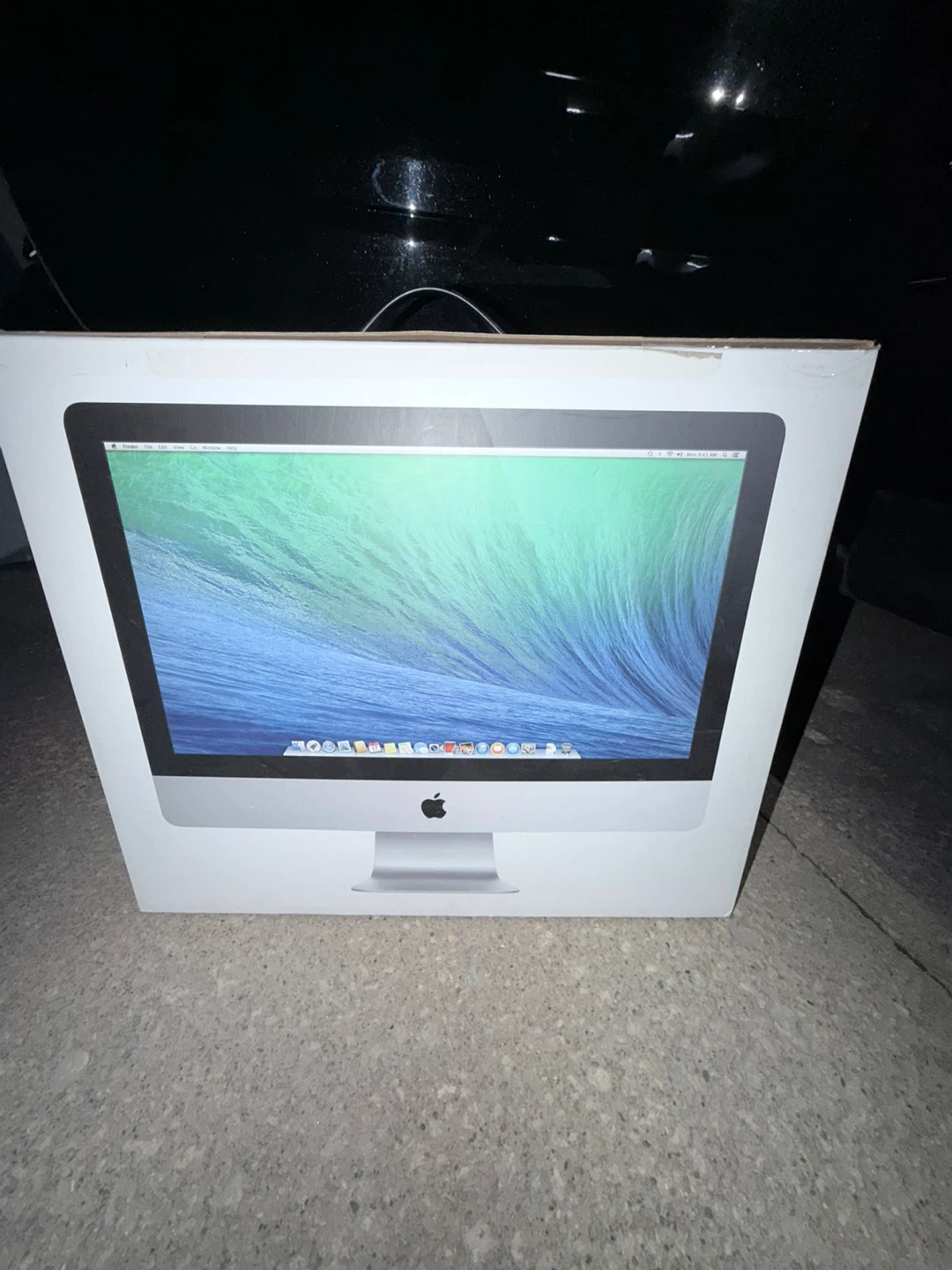 Apple iMac 21.5-inch (Late 2013) - photo 3