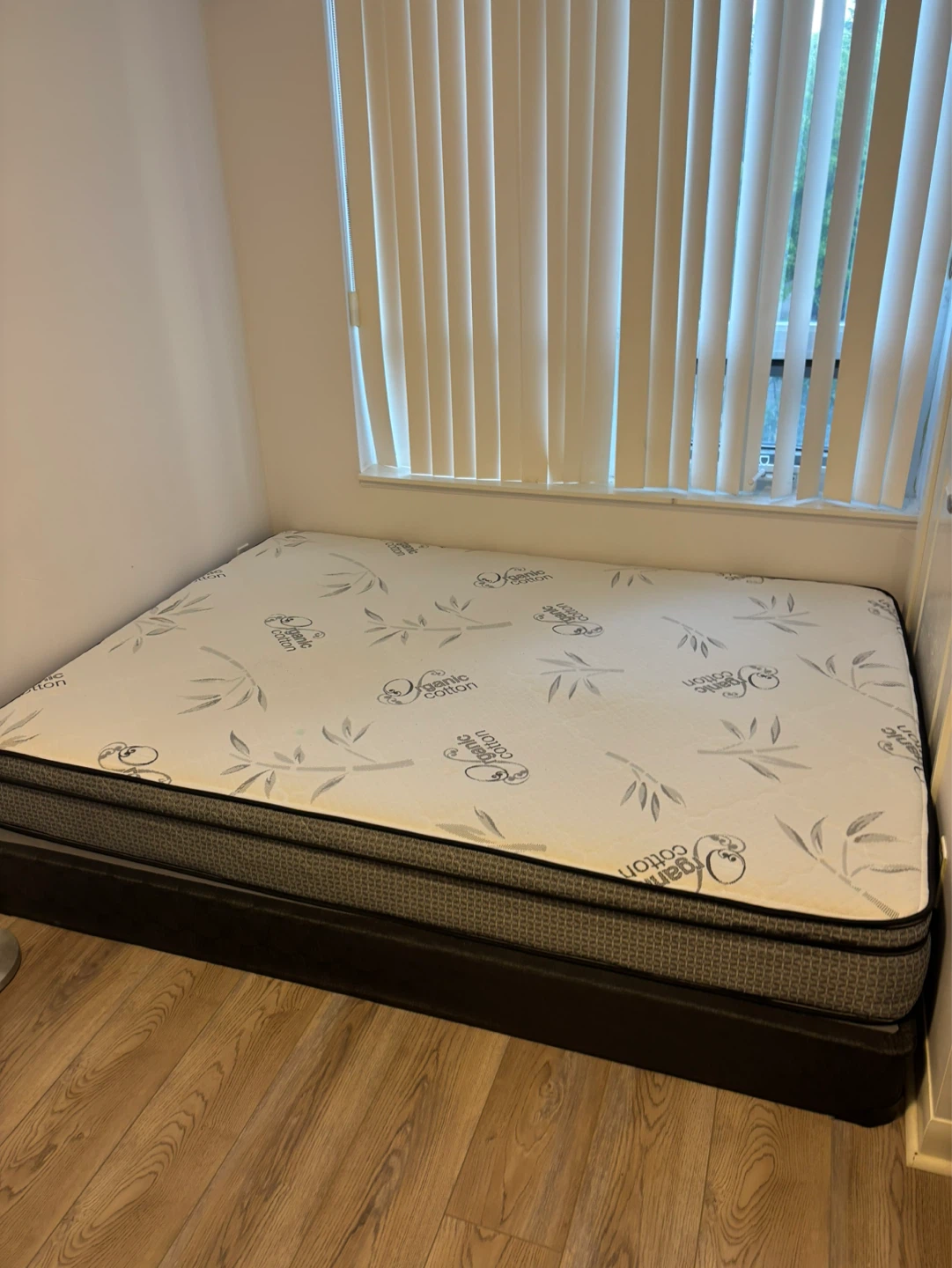Queen size Mattress + topper
