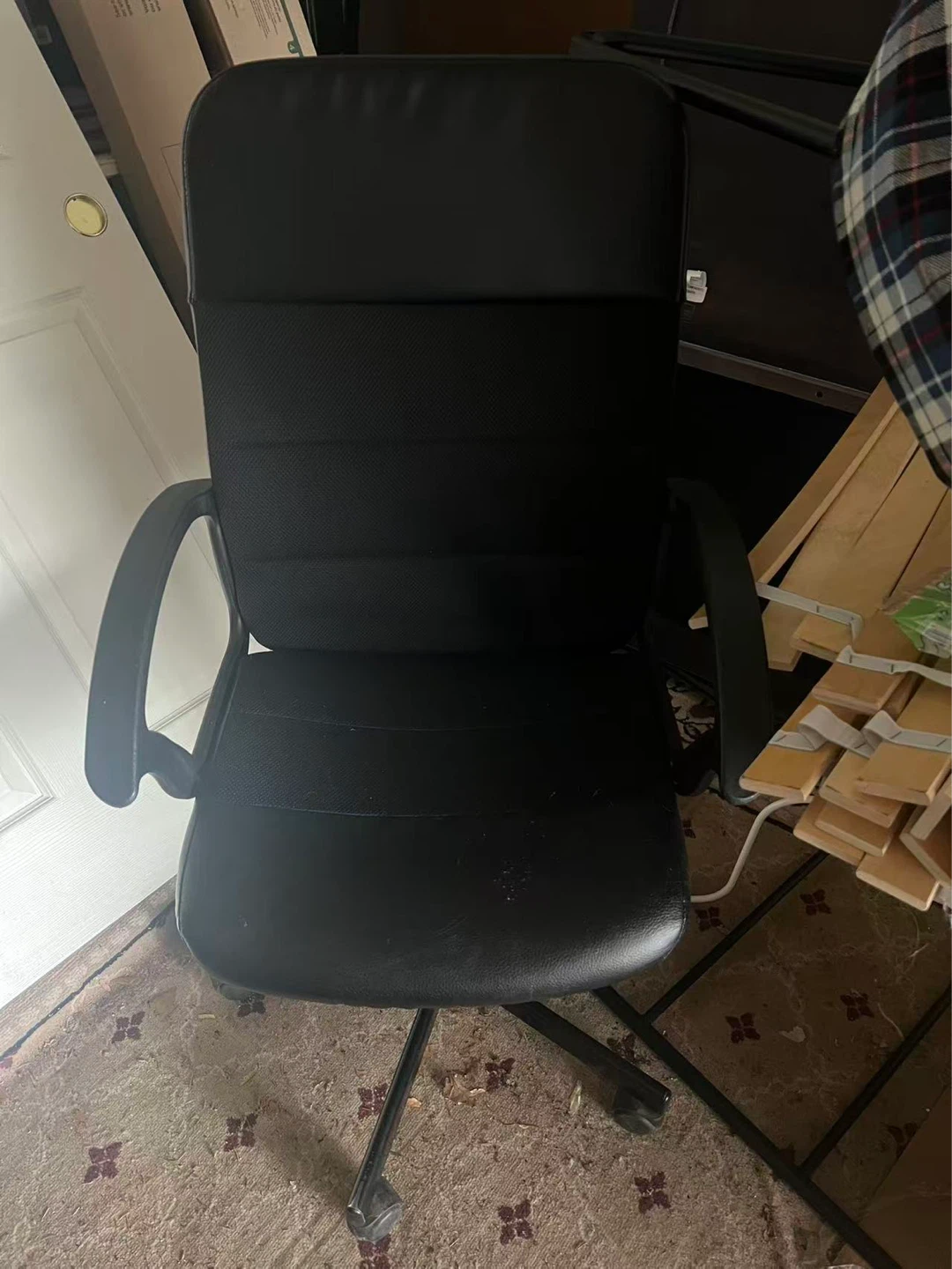Black Office Chair - photo 2