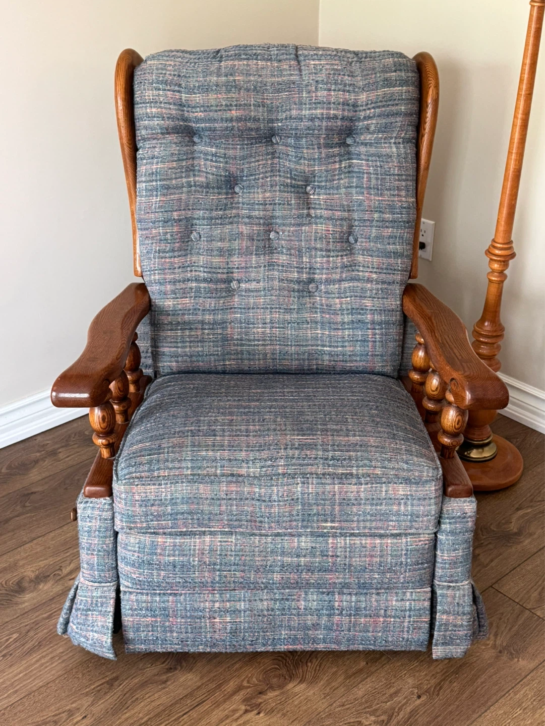 Blue Recliner Chair - photo 2