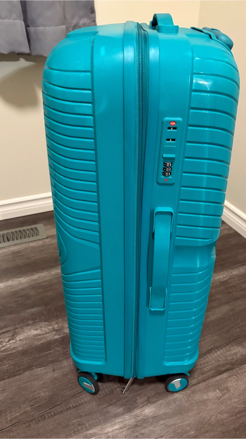 New Large Teal Suitcase - photo 3
