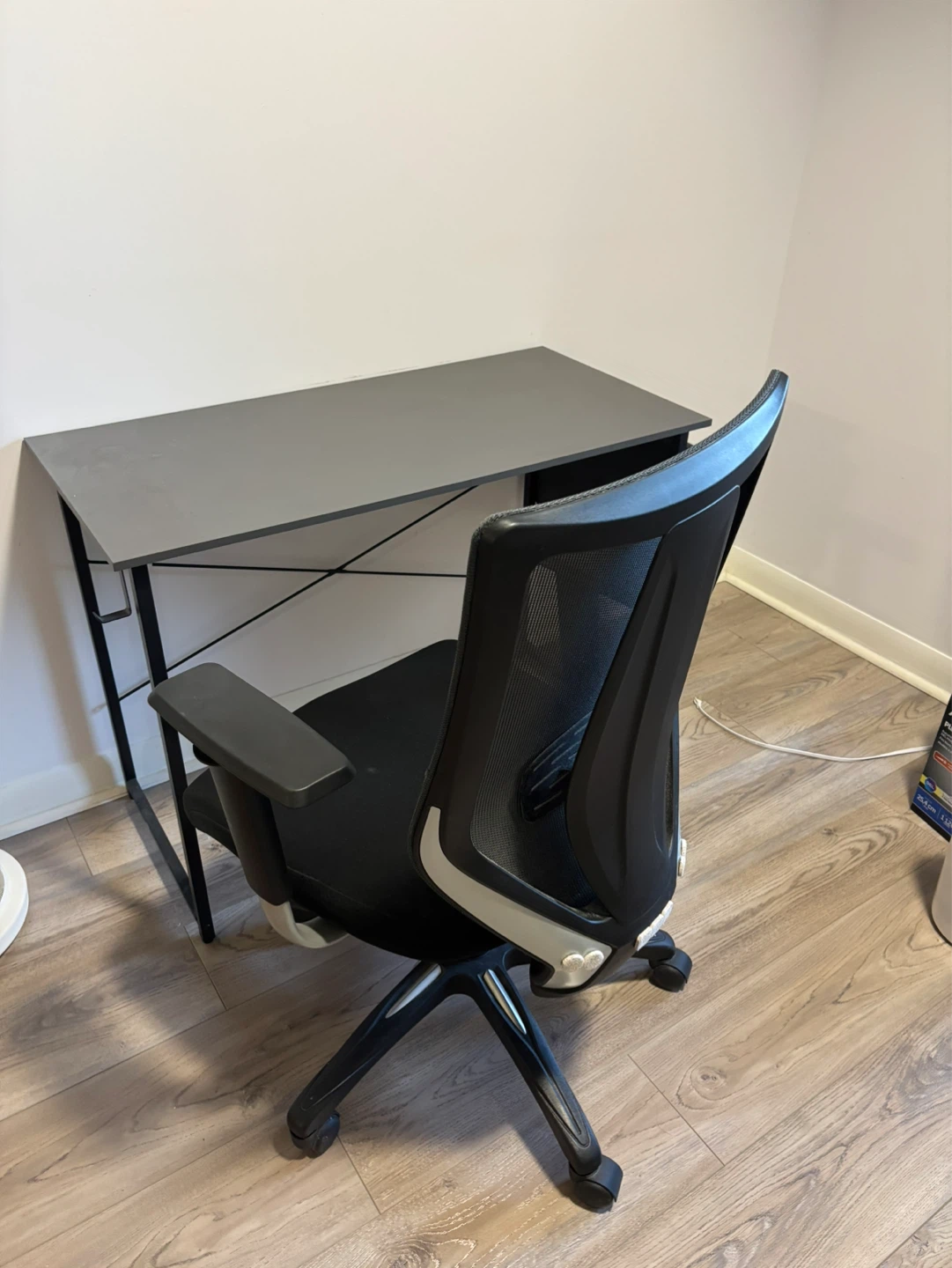 Office Chair (black) - photo 2
