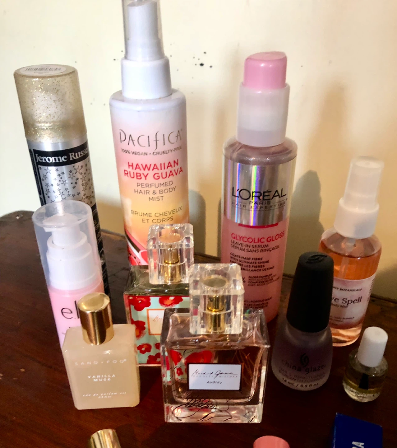 Beauty supplies - photo 2