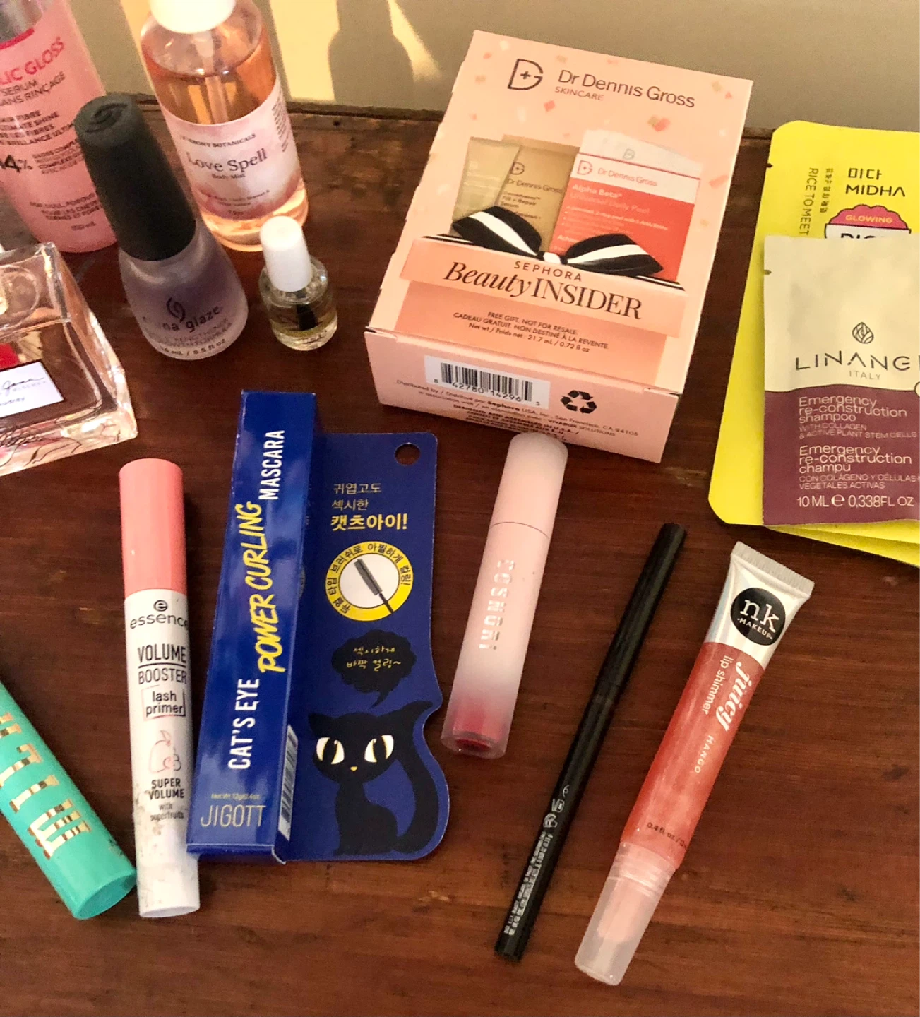 Beauty supplies - photo 3
