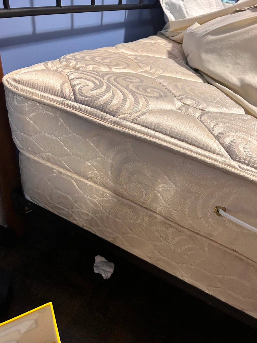 bed frame with mattress - photo 2