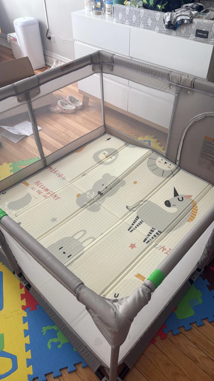 Baby Playard with Play Mat